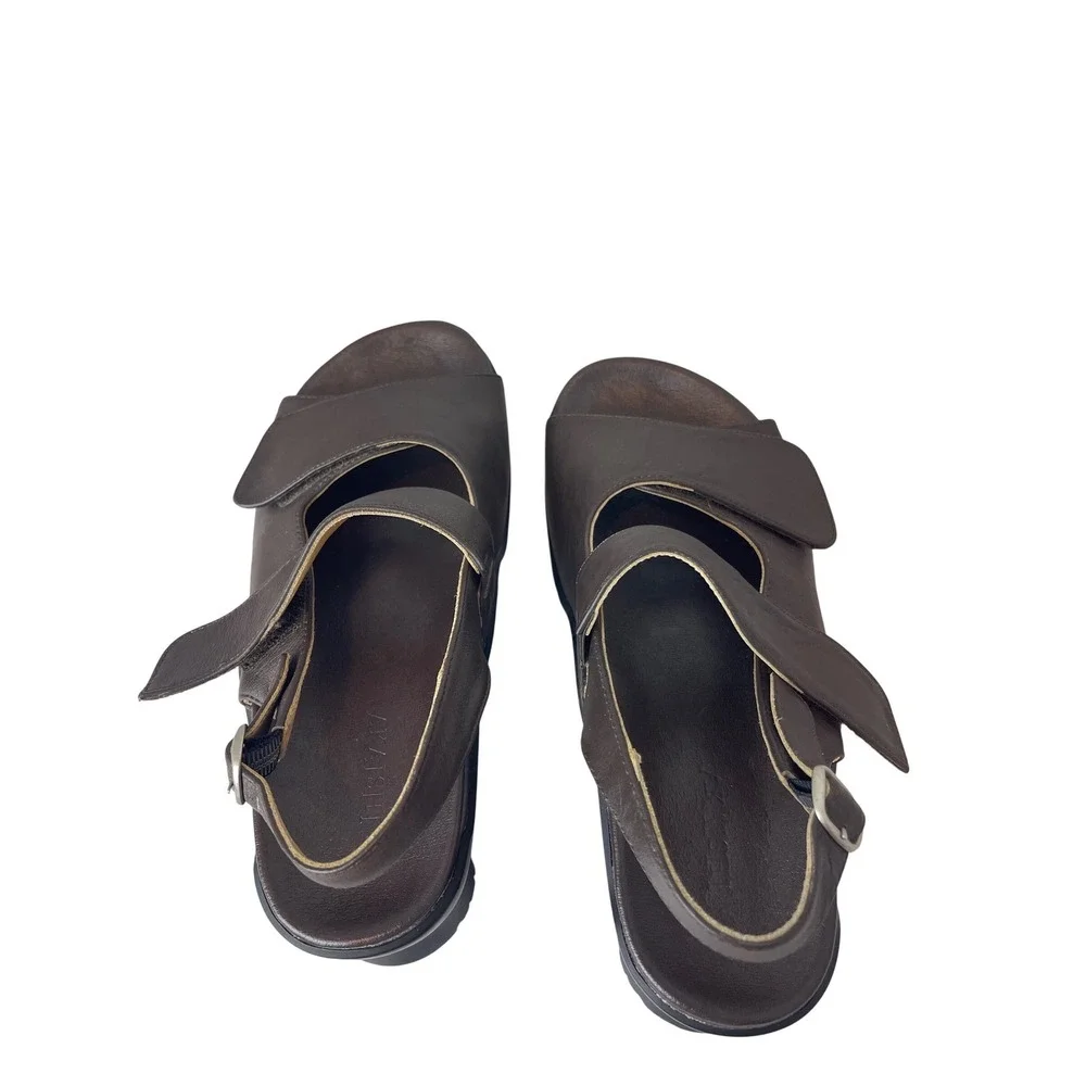 AKAISHI ArchFitter Size 9 Brown Leather Adjustable Strap Wedge Sandals